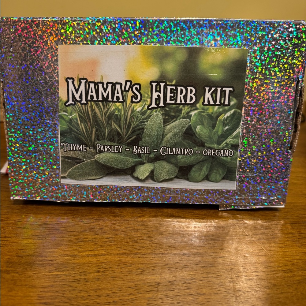 Mama's Herb Kit with Silver Holographic Box